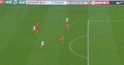 九游娱乐-向余望应打影锋 一将该首发！安东尼奥一锅乱炖 恐被袋鼠打成筛子