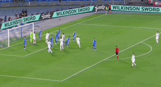 1679611181589044729.gif 九游app-【欧预赛】凯恩点射破纪录,意大利主场1比2英格兰