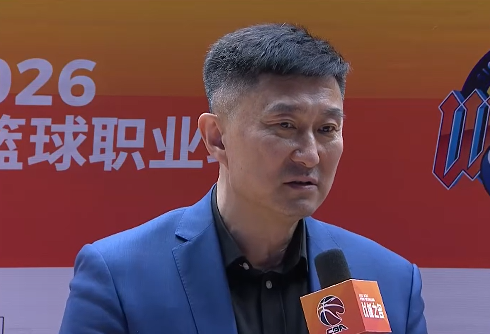九游体育-霸气！杜锋回怼记者：我没有遗憾，很多球队没有冠军，我们有11个